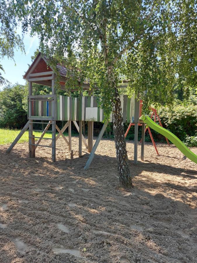 Gyenesdiás Tulipan Bungalow Camping Resort المظهر الخارجي الصورة
