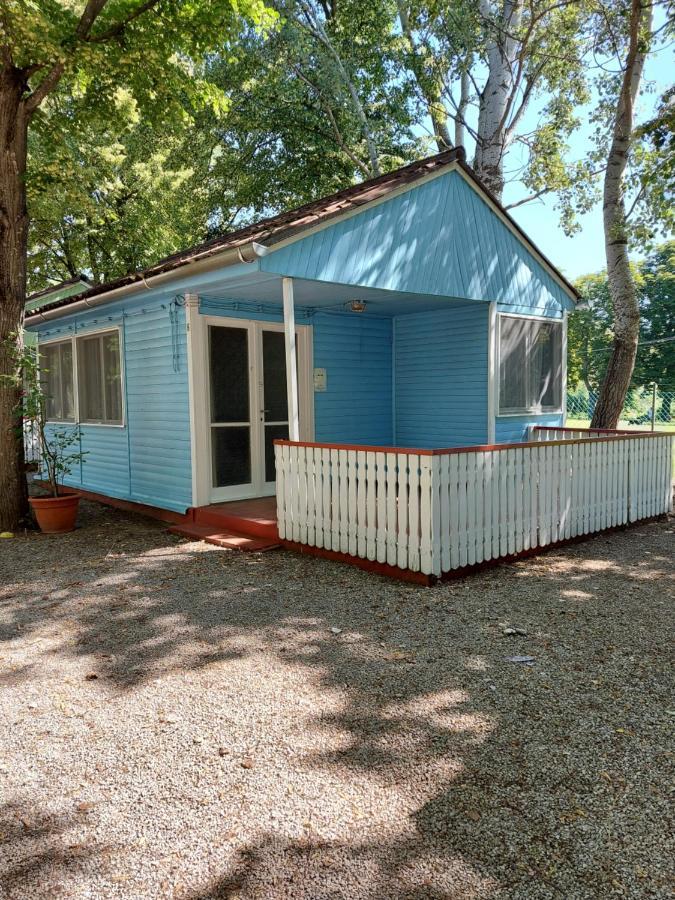 Gyenesdiás Tulipan Bungalow Camping Resort المظهر الخارجي الصورة