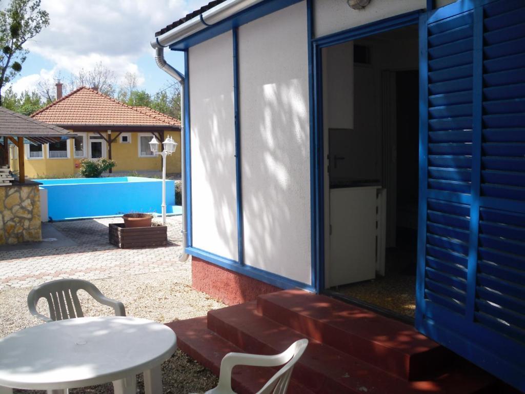 Gyenesdiás Tulipan Bungalow Camping Resort المظهر الخارجي الصورة